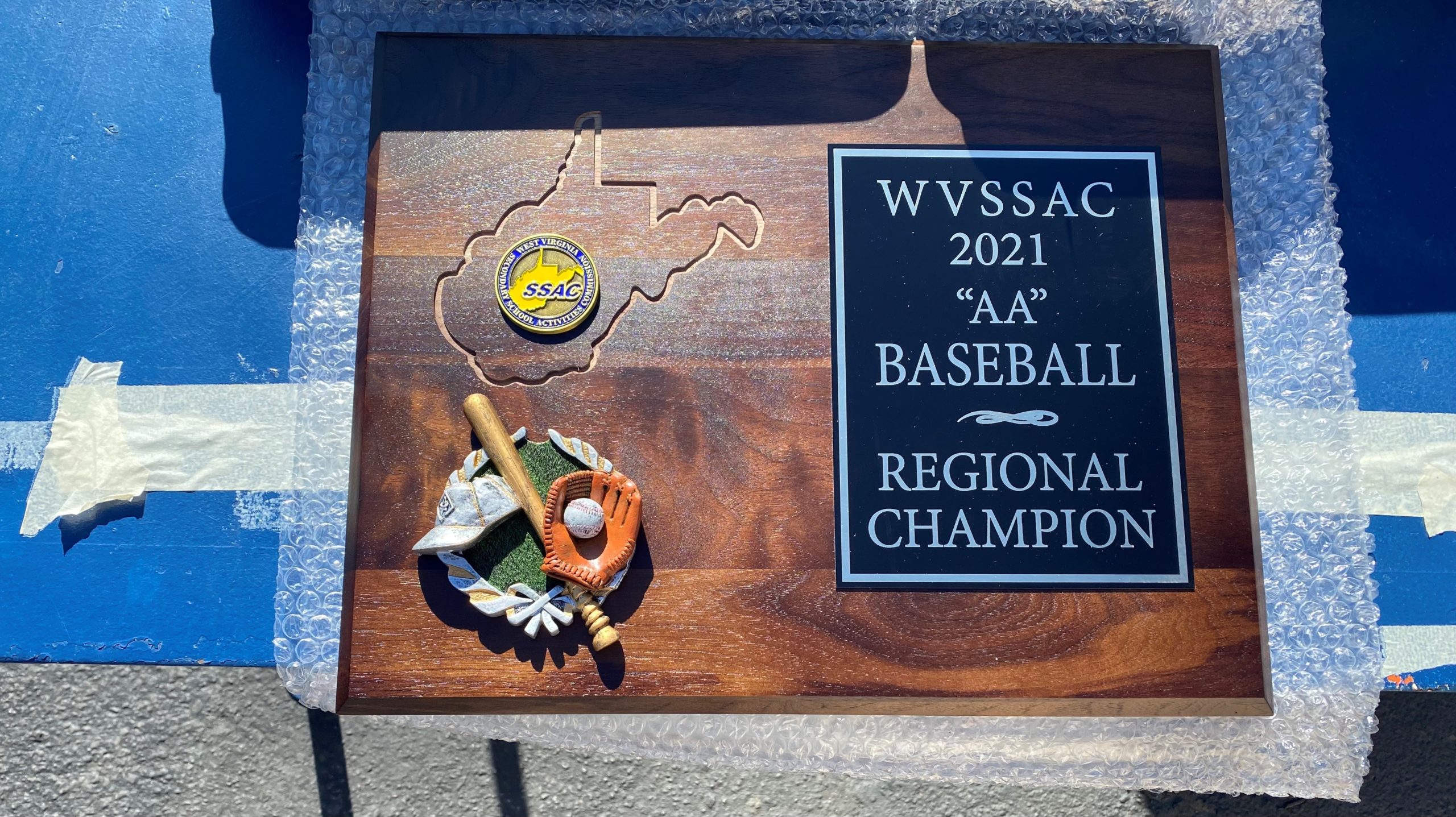 Beavers bash Independence, force Game 3