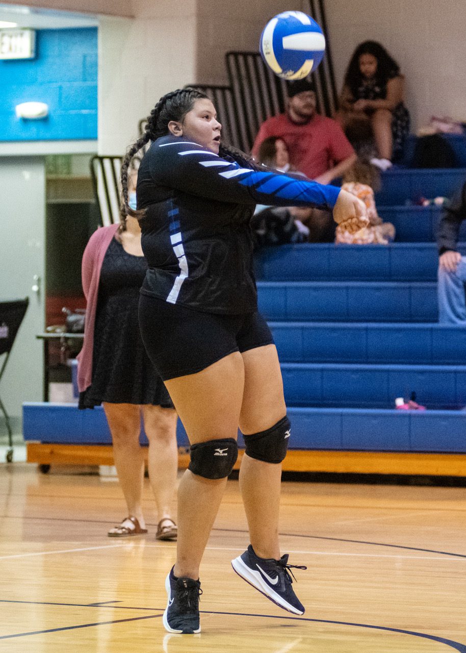 Middle School Volleyball Park sweeps Beckley Stratton