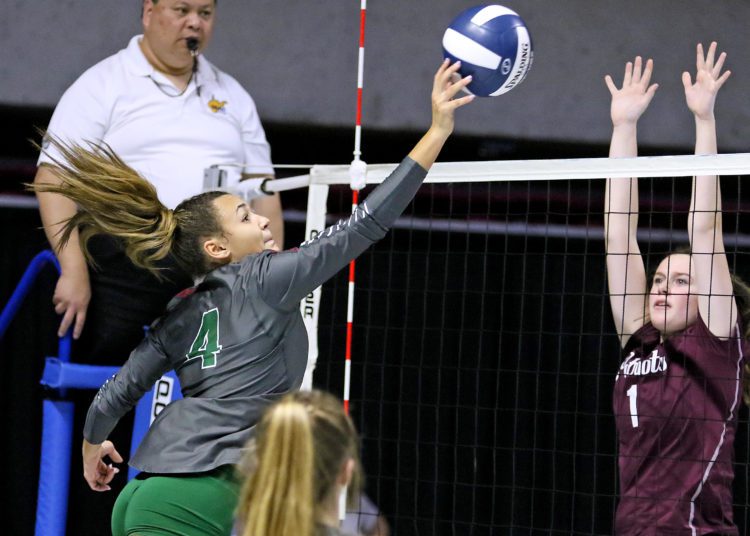 (Brad Davis/For LootPress) Musselman v George Washington, State Volleyball Tournament Semifinals Friday night in Charleston.