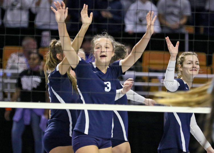 (Brad Davis/For LootPress) Shady Spring players wave to their opponents and fans following a victory over Frankfort during first round action at the State High School Volleyball Tournament Friday morning at the Charleston Civic Center.