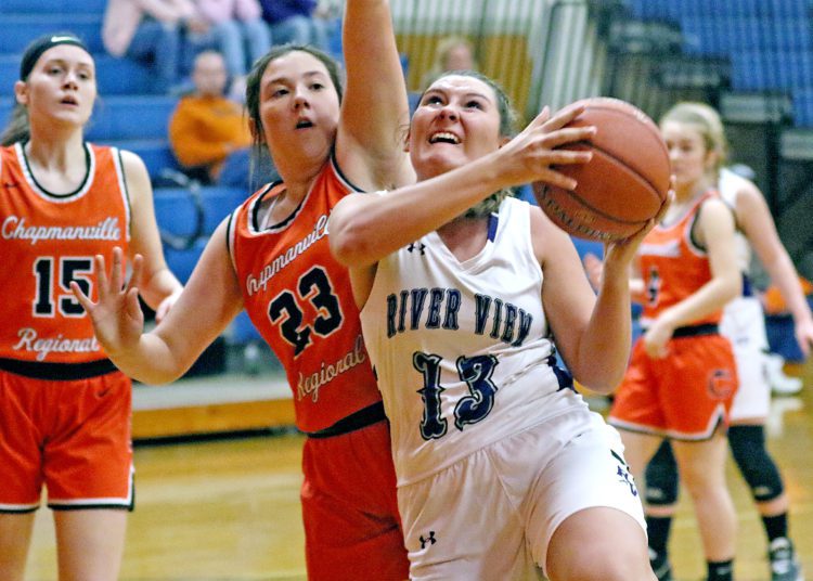 (Brad Davis/For The LootPress) Chapmanville v River View, Rogers Oil Classic Friday night in Hinton.
