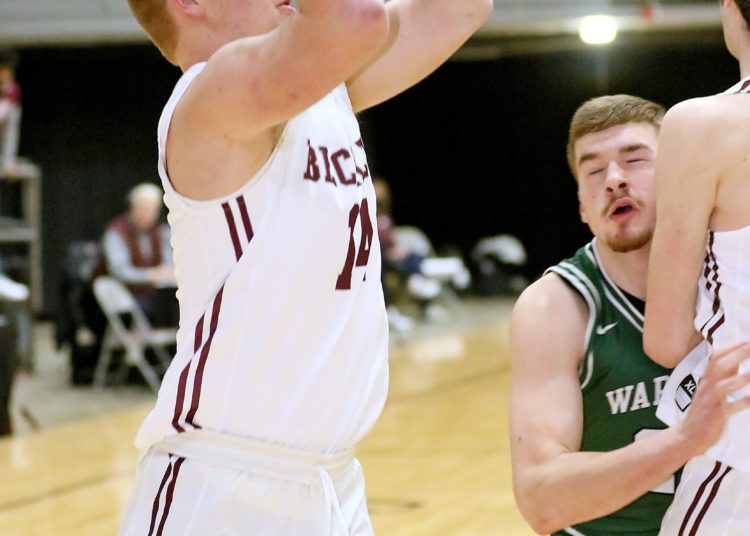 (Brad Davis/For LootPress) Wyoming East at Woodrow Wilson 1/31/22.