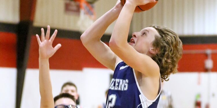 File Photo (Brad Davis/For LootPress) Mullens at Greater Beckley Christian 1/31/22.