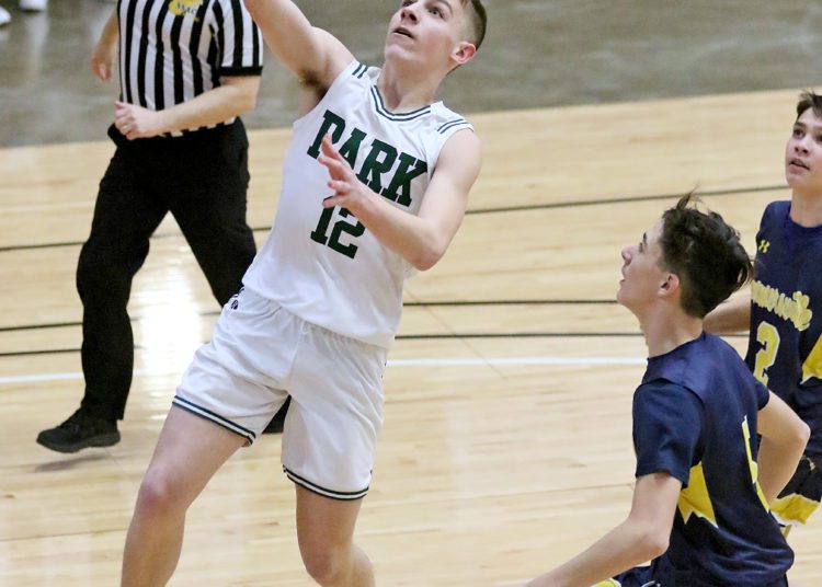 (Brad Davis/For LootPress) Park v Summersville Middle, February 5, 2022.