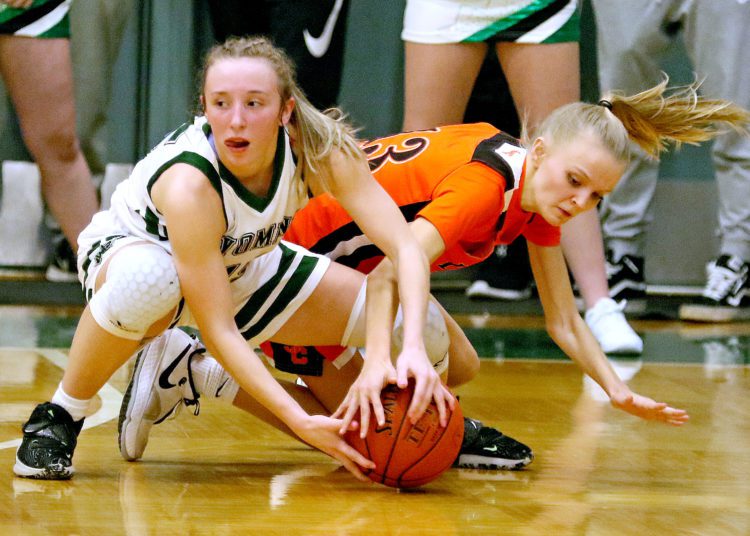 (Brad Davis/For LootPress) Summers County at Wyoming East, Section Championship February 23, 2022 in New Richmond.