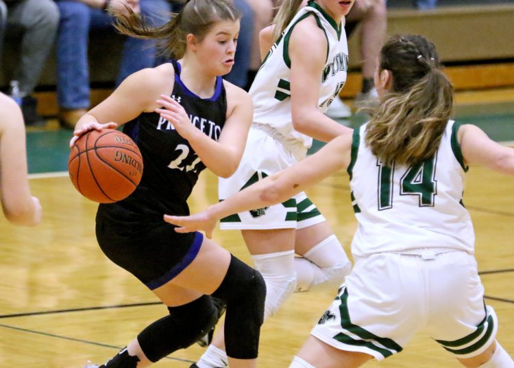(Brad Davis/For LootPress) Princeton at Wyoming East, February 9, 2022 in New Richmond.