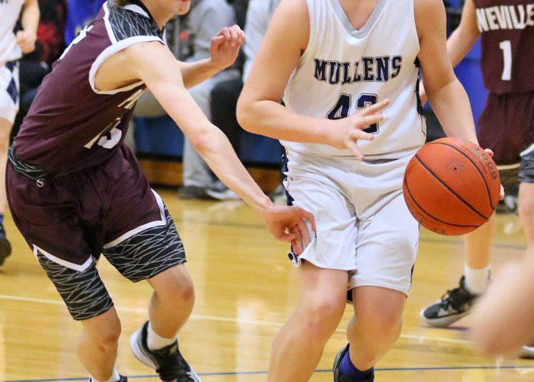 (Brad Davis/For LootPress) Pineville Middle at Mullens Middle, February 14, 2022.