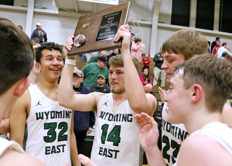 (Brad Davis/For LootPress) Liberty at Wyoming East, Regional Championship, March 10, 2022 in New Richmond.