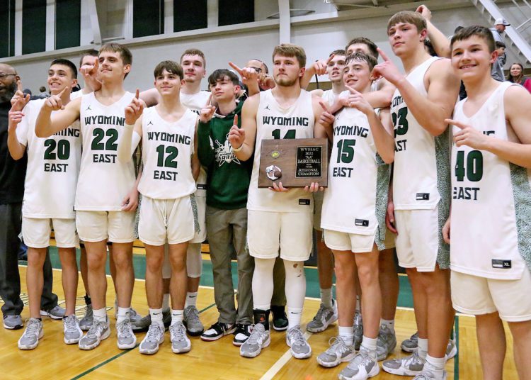 (Brad Davis/For LootPress) Liberty at Wyoming East, Regional Championship, March 10, 2022 in New Richmond.