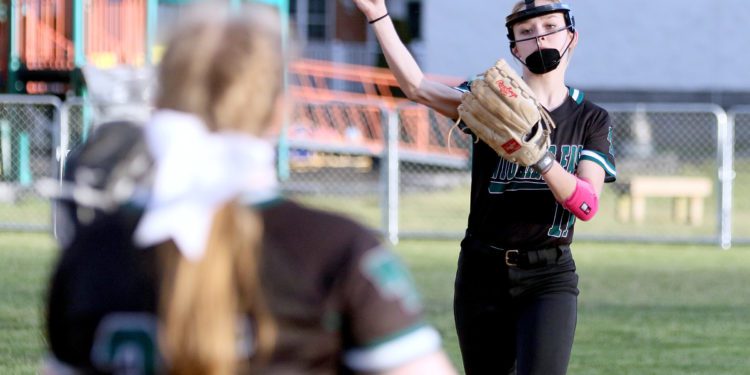 (Brad Davis/For LootPress) Wyoming East at Princeton, March 17, 2022.