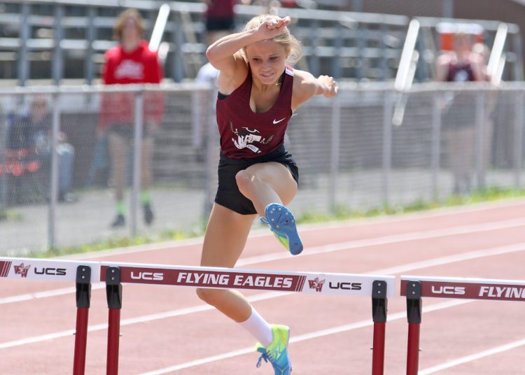 (Brad Davis/For LootPress) Beckley Relays, April 23, 2022 at Woodrow Wilson High School.
