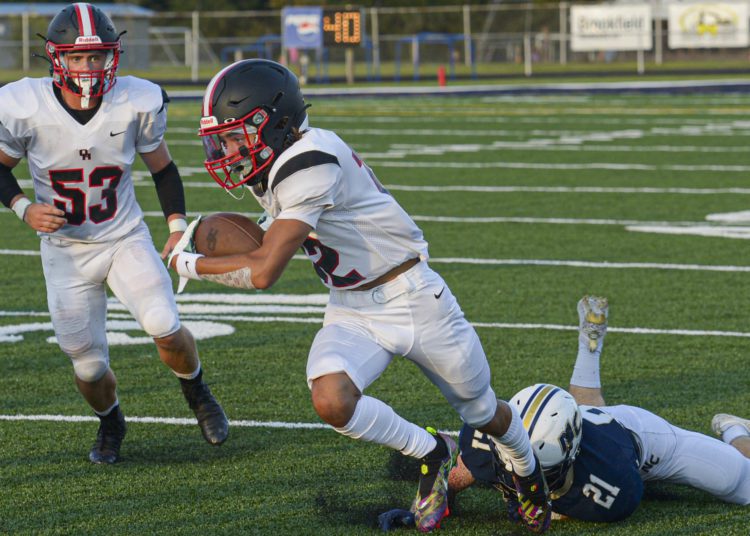File Photo - F. Brian Ferguson/Lootpress Oak Hill vs Nicholas County.