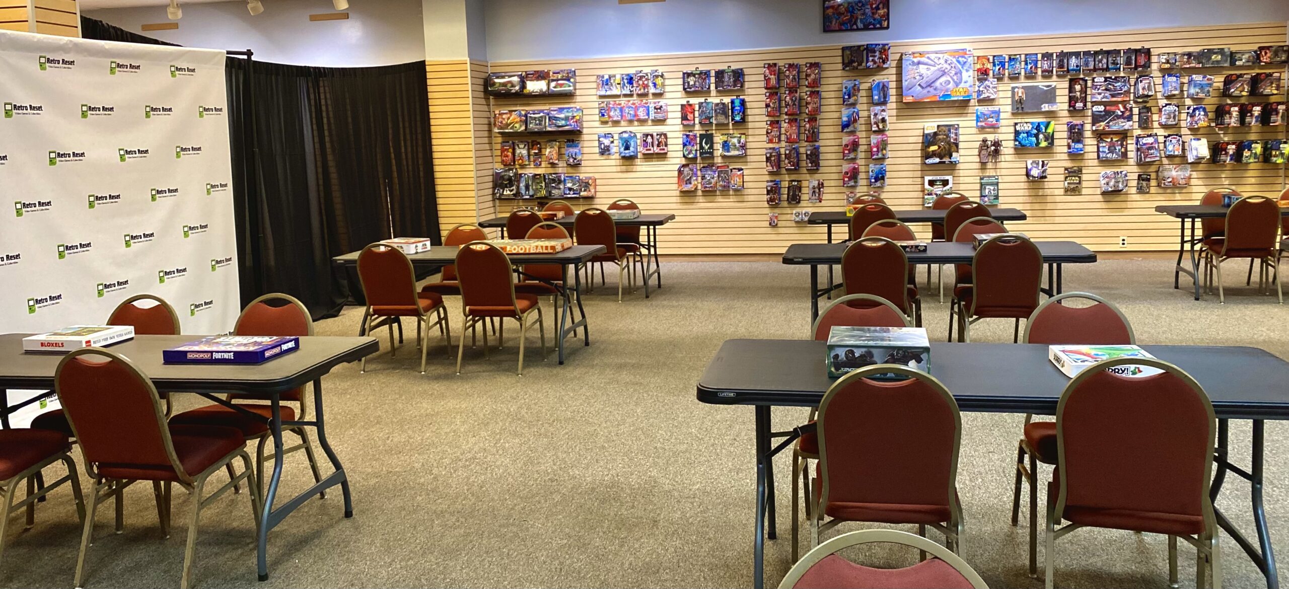 RetroReset debuts Crossroads Mall location in soft opening event