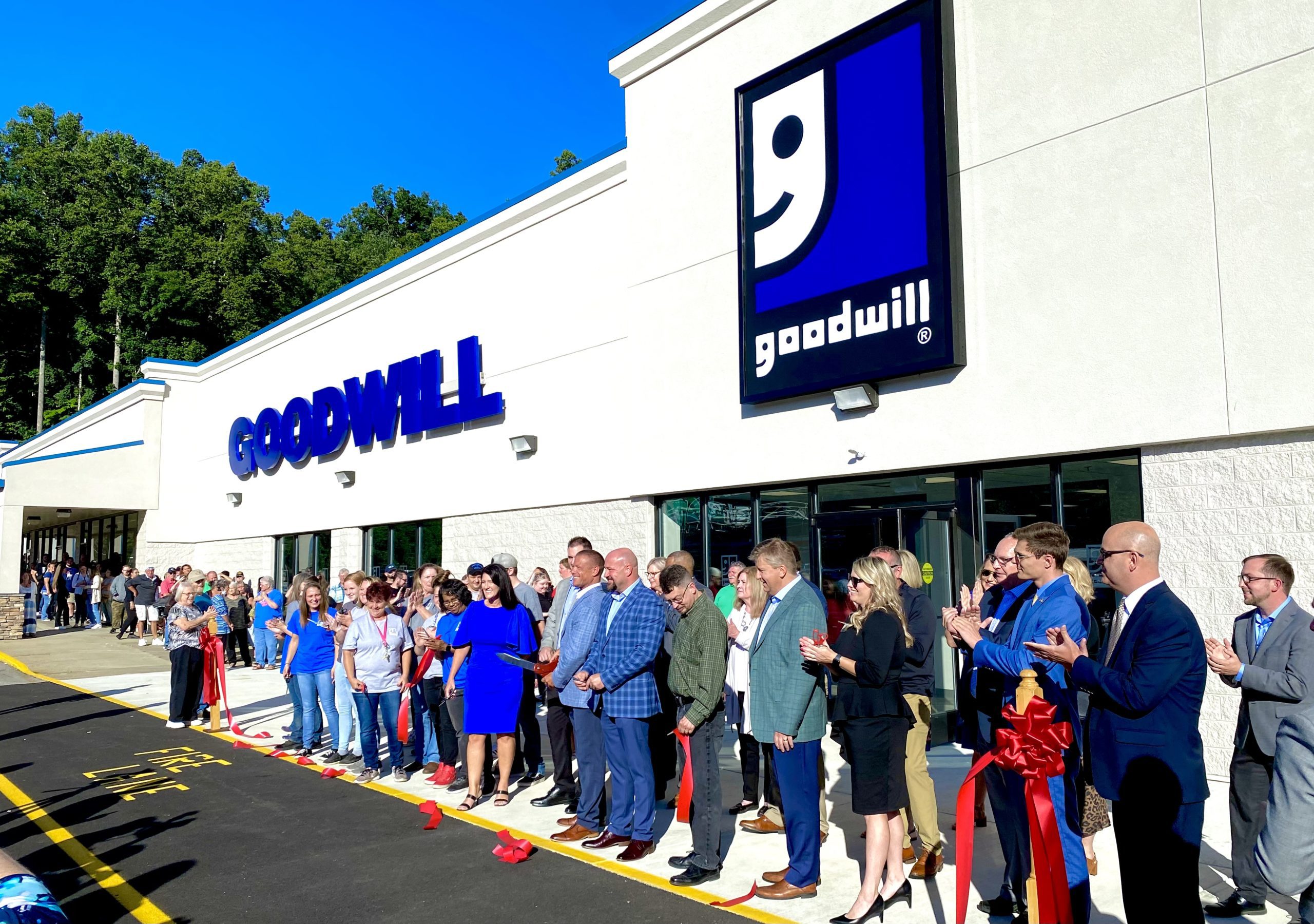 Patrons line the streets for the Grand Opening of Sophia Goodwill