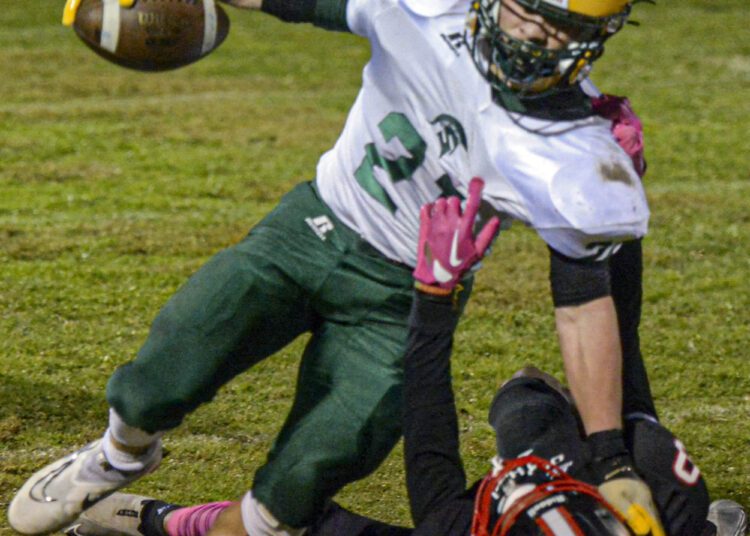 Oak Hill hosts Greenbrier East. F. Brian Ferguson/Lootpress