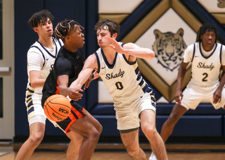 File Photo by Karen Akers