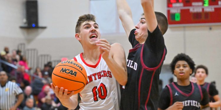 File Photo by Greg Barnett