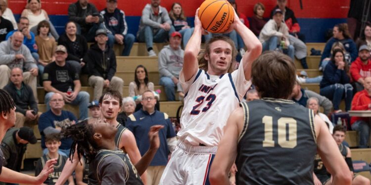 File Photo by Tina Laney