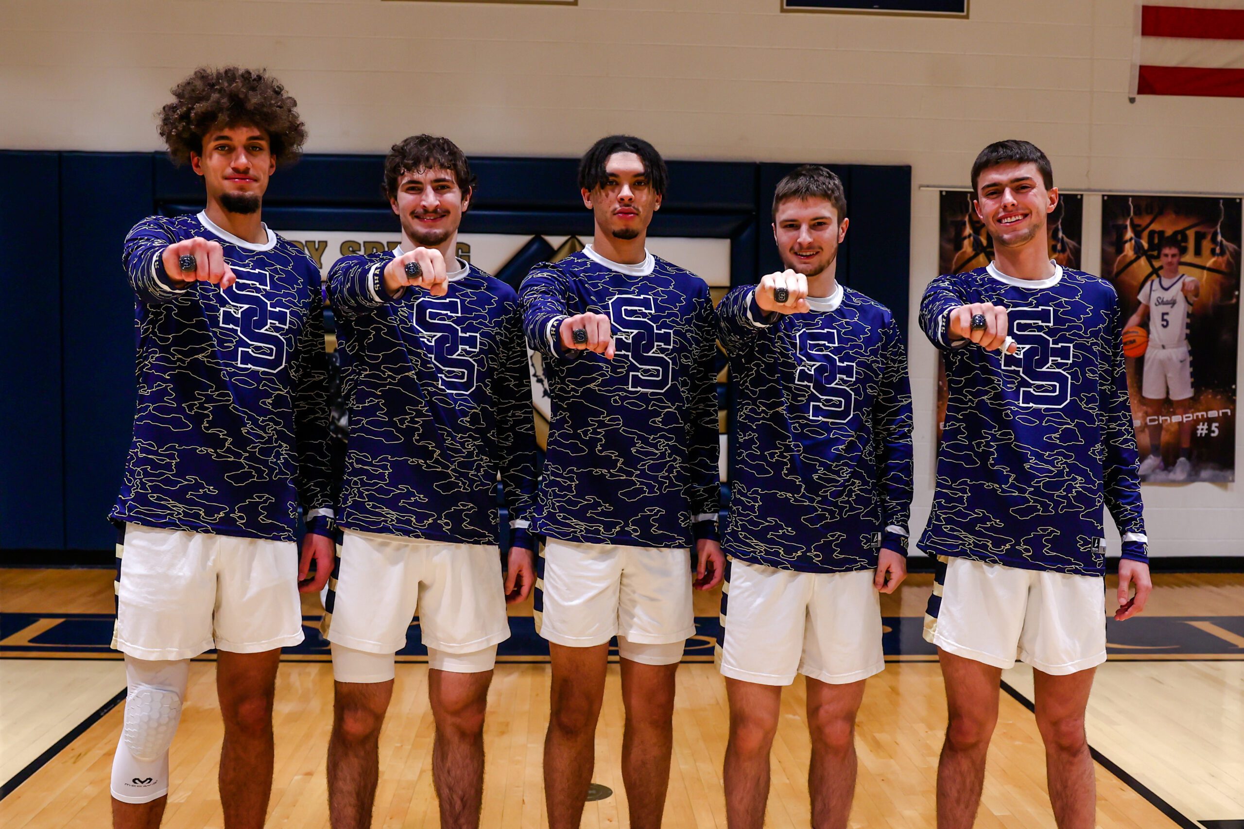 Prep Basketball Shady receives rings ahead of win over Independence