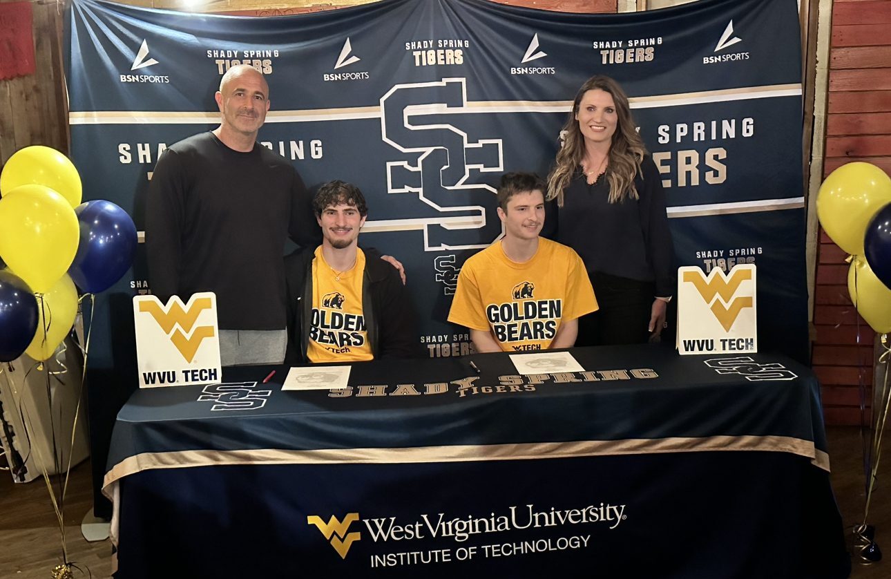 Prep Basketball Shady's Chapman twins sign with WVU Tech
