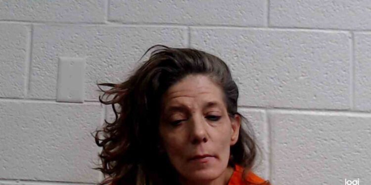 Woman charged with bringing drugs into SRJ