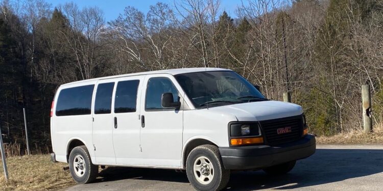 (Fayette County Humane Society)