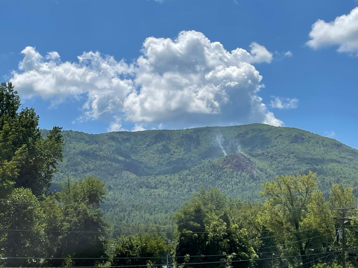 Dobson Knob #2 Fire 25% Contained