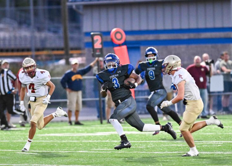 File Photo by Greg Barnett