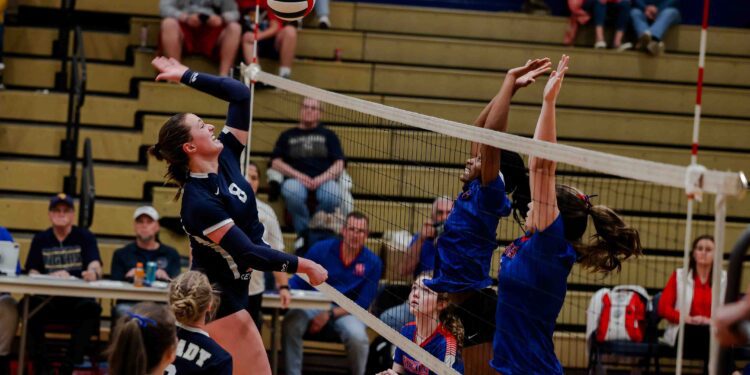 File Photo by Karen Akers