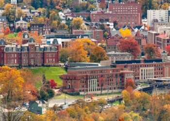 (WVU Photo/David Malecki)