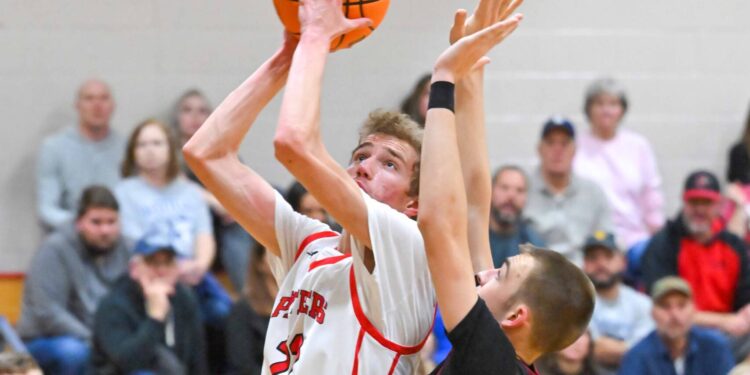 File Photo by Greg Barnett