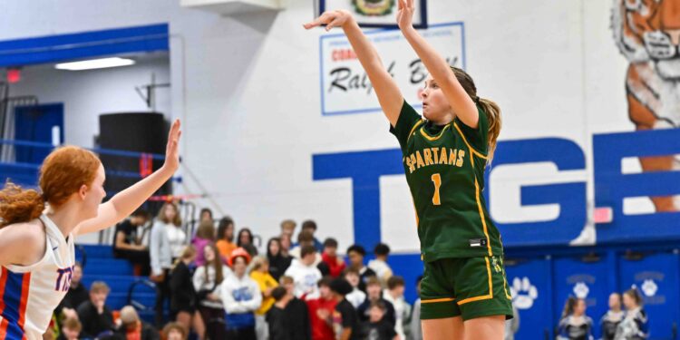 File Photo by Greg Barnett