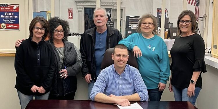 Photo: McDowell County Commission