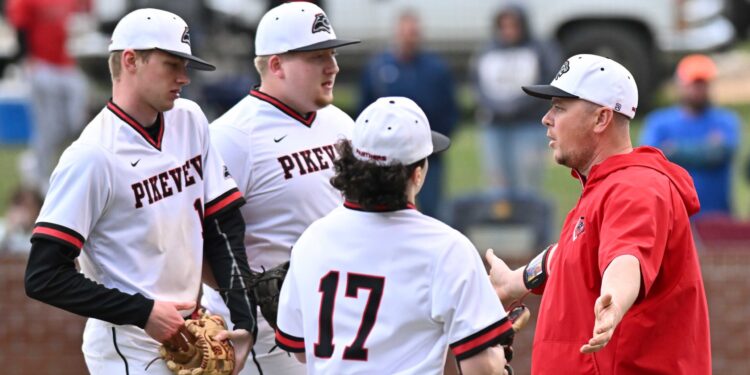 File Photo by Greg Barnett