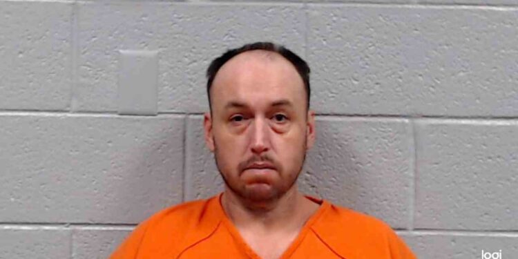 A North Carolina man has been arrested after his girlfriend was found dead inside a West Virginia hotel room, and children were found hungry, living in deplorable conditions.