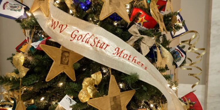 Governor and First Lady Justice invite West Virginians to submit photos for 2024 Military and First Responder recognition trees