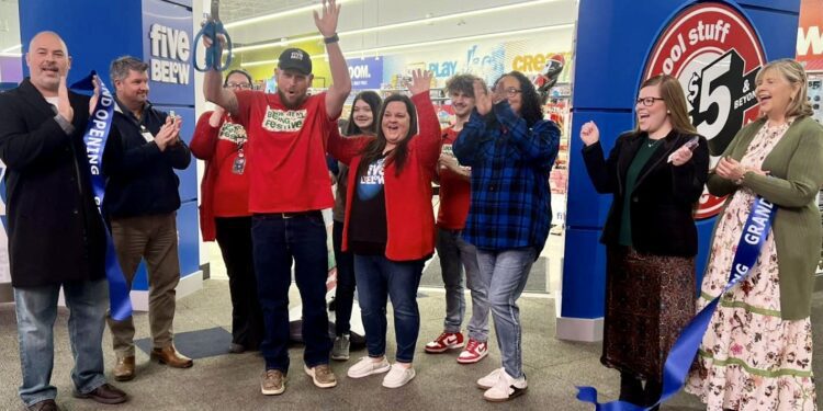 Photo: Chamber of Commerce of the Two Virginias