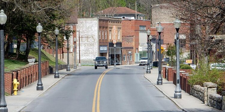 Mount Hope City Treasurer charged with payroll fraud scheme