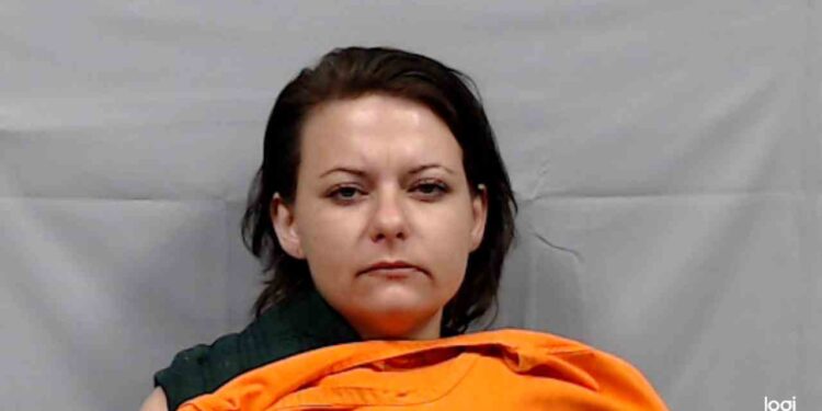 Ravencliff Woman Arrested on Domestic Battery, Drug Charges