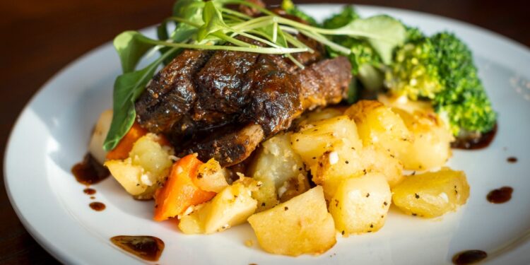 Popular Cellar to Table Dinners Return to State Park Restaurants