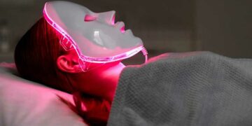 Red Light Therapy Gains Popularity as Consumers Seek Noninvasive Wellness Options