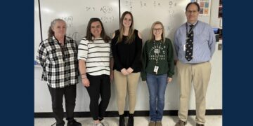 L to R: Julie Payton, Stevie Mooney, Analea Shepard, Kristen Shannon, Tim Haynie