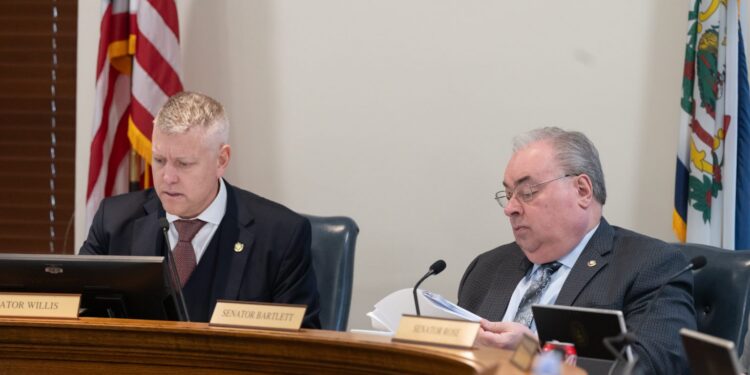 Machine Gun Access Bill Clears Senate Judiciary