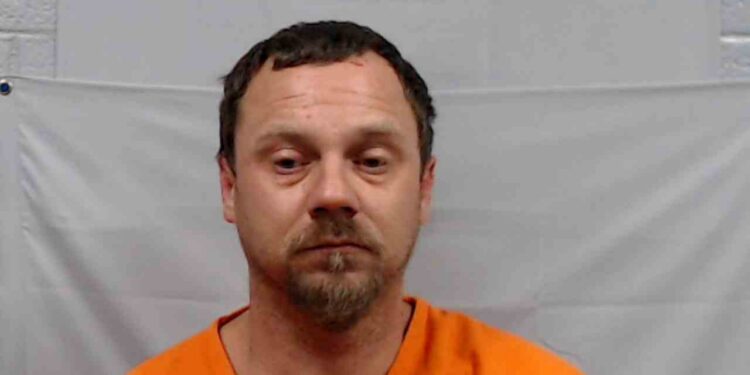 Fayette County man charged with sexual abuse, child abuse, and incest