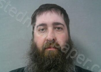 Man Arrested for DUI With Child Passenger After Swerving on U.S. 19