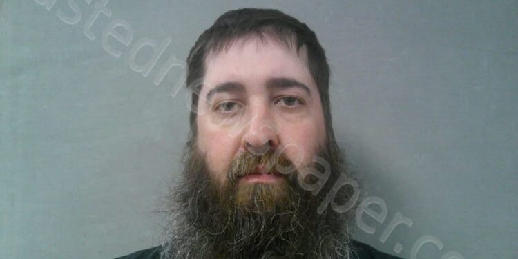 Man Arrested for DUI With Child Passenger After Swerving on U.S. 19