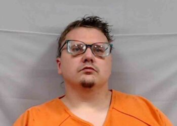 Raleigh County man charged for sending nude pictures to teen