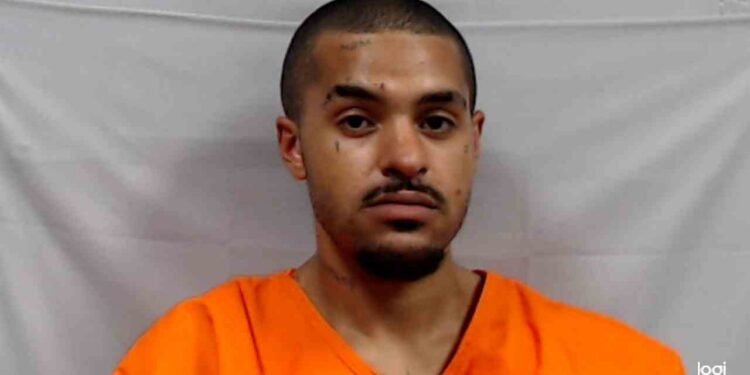 Oak Hill Man Accused of Dragging Woman by Hair, Threatening to Beat Her