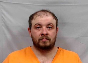 Neighbor Rescues Injured Infant After Finding Father Passed Out on Porch, Princeton Police Say