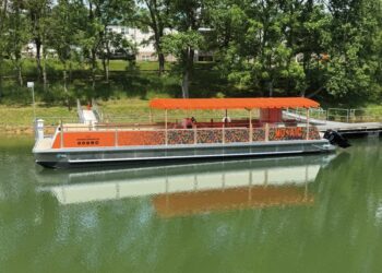 Stonewall Resort Launches New 40-Passenger Lake Touring Boat